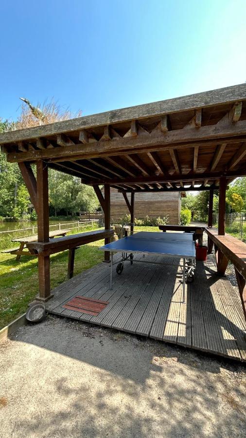 Chalet Avec Terrasse Sur Pilotis Vue Sur L'Etang Rue  Exterior photo